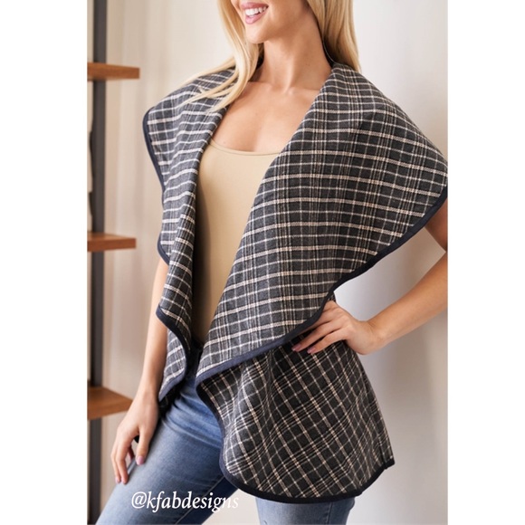 DARK CHARCOAL AND TAN BEAUTIFUL CHECKERED VEST WITH FAUX LEATHER PIPING! - Picture 9 of 9